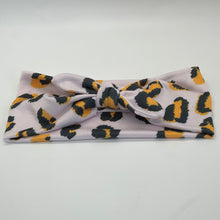 Load image into Gallery viewer, Leopar-tay Twist Headband