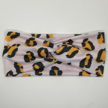 Load image into Gallery viewer, Leopar-tay Twist Headband