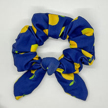 Load image into Gallery viewer, Eleanor Scrunchie