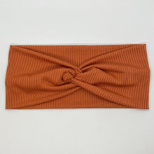 Load image into Gallery viewer, Ribbed Autumn Leaf Twist Headband
