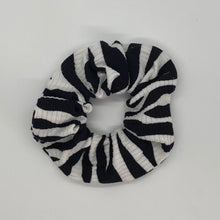 Load image into Gallery viewer, Ribbed Zebra Scrunchie
