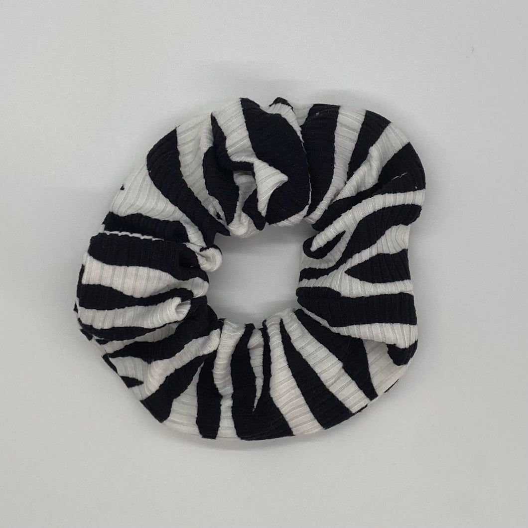 Ribbed Zebra Scrunchie
