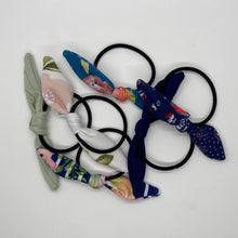 Load image into Gallery viewer, Hair Tie Donation
