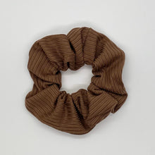 Load image into Gallery viewer, Ribbed Cocoa Scrunchie
