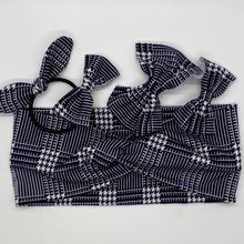 Load image into Gallery viewer, Navy Houndstooth Twist Headband
